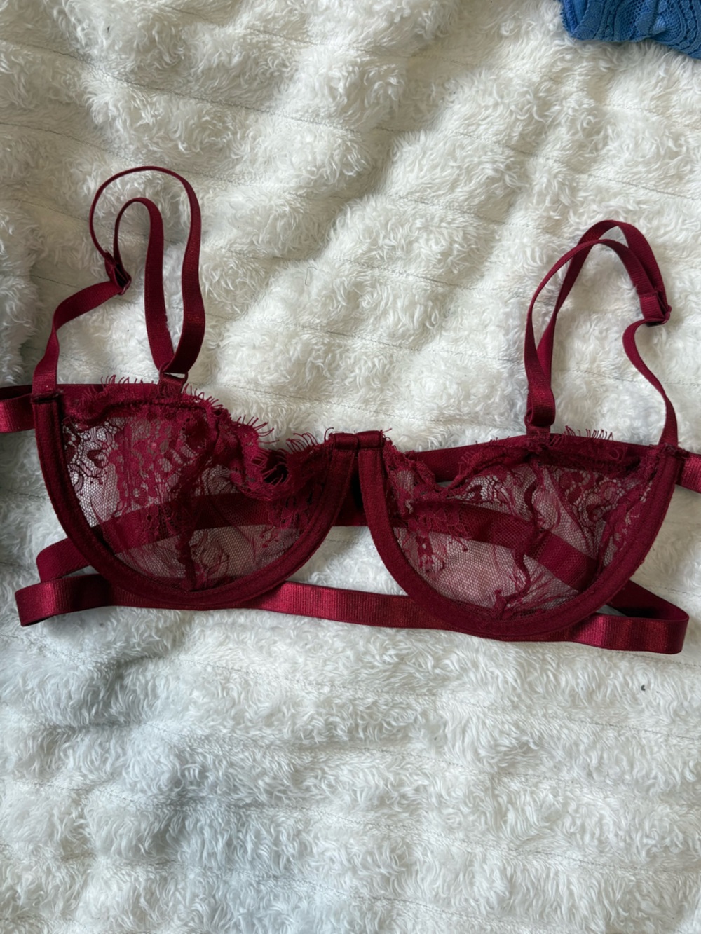 Lace Underwire Bras Bundle | Size Small / 32B - Picture 3 of 8